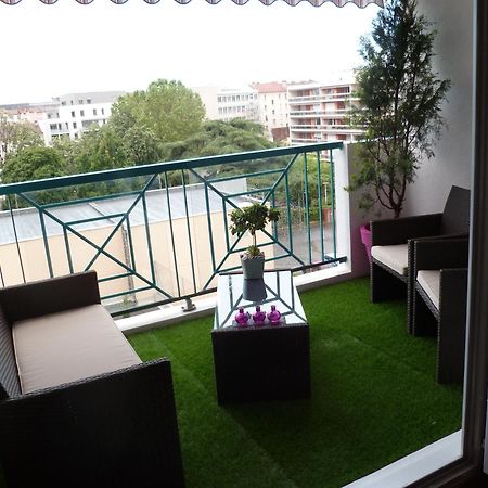 Le Bellini Acomodação com café da manhã Lyon Exterior foto